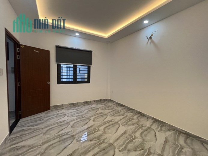 Bán Nhà Ni Sư Hỳnh Liên, Tân Bình, 3 Tầng Đẹp Lung Linh, 51m2, Chỉ 5.5 Tỷ