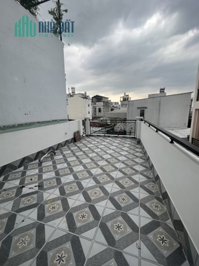 Bán Nhà Ni Sư Hỳnh Liên, Tân Bình, 3 Tầng Đẹp Lung Linh, 51m2, Chỉ 5.5 Tỷ