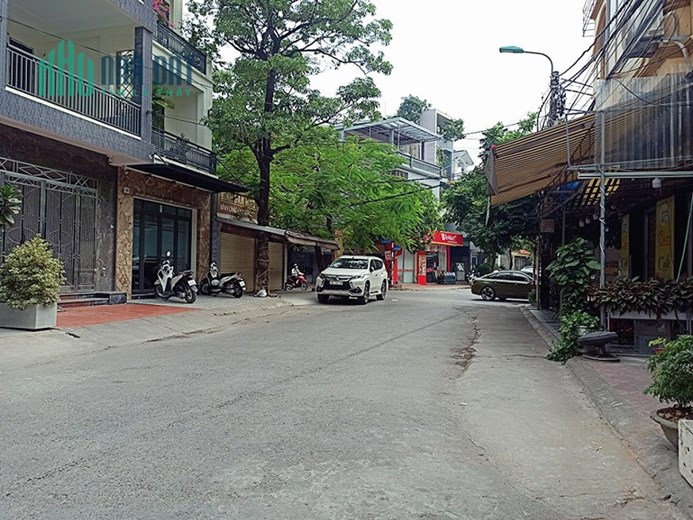 Bán đất mặt đường Đào Nhuận - Quán Nam, diện tích 86m GIÁ 6.7 tỉ vị trí vip