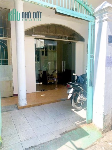 Cho thuê nhà 1T1L 4pn 130m2 có nột thất hẻm xe hơi đường Hoàng Diệu 2 Linh Trung