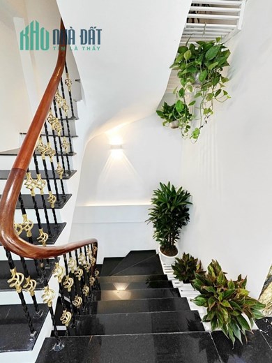 Bán Nhà Q. Hoàng Mai, Phố Giáp Nhị 12.3 tỷ, 60m2, Mặt tiền 4m, Kinh Doanh, Ô tô tránh
