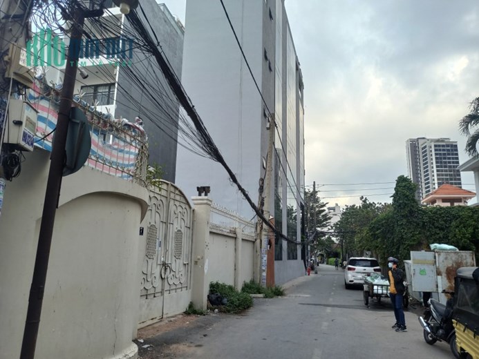 Chủ gửi Bán lô đất 130m2 Ngang 6m Thảo Điền , Tp, Thủ Đức chỉ 24 tỷ