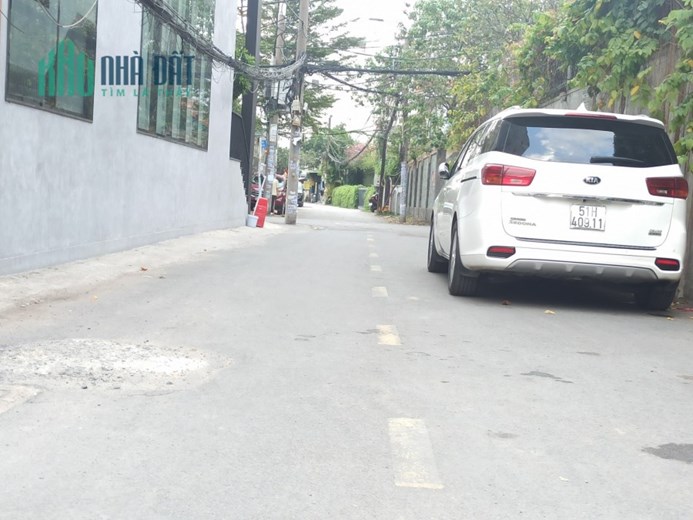 Chủ gửi Bán lô đất 130m2 Ngang 6m Thảo Điền , Tp, Thủ Đức chỉ 24 tỷ