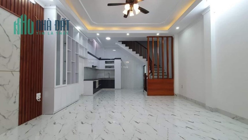 Bán nhà Lĩnh Nam- Vĩnh Hưng 42m 6 tầng 7 ngủ 4 tỷ hơn