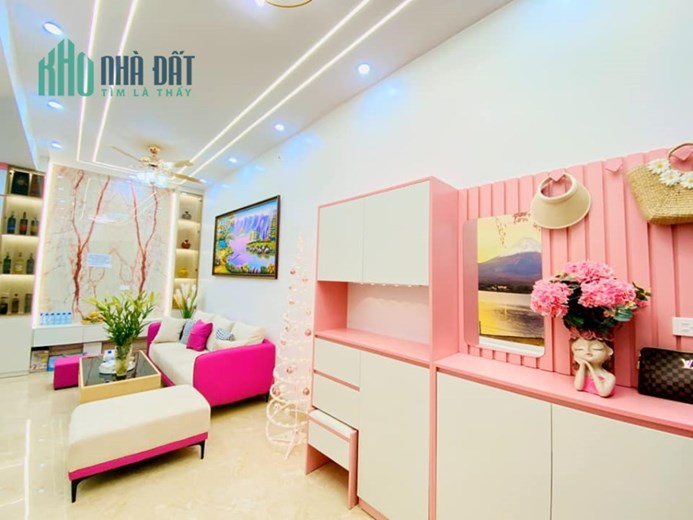 SIÊU PHẨM 5 ☆ NHÀ 4 TẦNG PHỐ BẠCH MAI QUẬN HAI BÀ TRƯNG DT:31M2 MT:3.8M 3 PHÒNG NGỦ GIÁ:3.86 TỶ