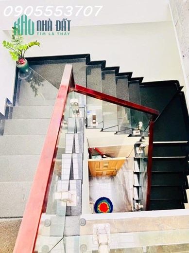 SẬP HẦM NHÀ ĐẸP - Chỉ 2,x tỷ - Nhà 2 tầng bóng loáng- Sát đường BÀU HẠC, Hải Châu, ĐN
