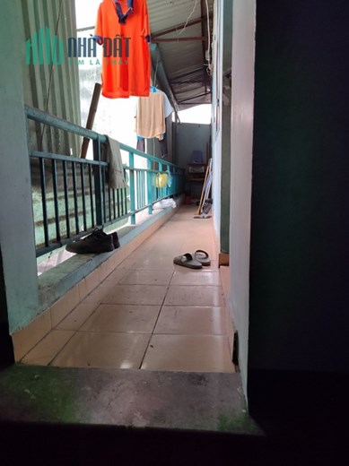 Bàn Nhà HXH ,3 Tầng . Đang Kinh Doanh , Xa Lộ Hà Nội, 90m2 , Hoàn Công , Phước Long B . Q9 , Chỉ