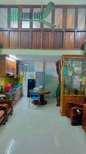 BÁN NHÀ dân xây mặt ngõ thông GIÁP BÁT, KIM ĐỒNG DT 36m × 5 Tầng. Giá Rẻ nhất KV