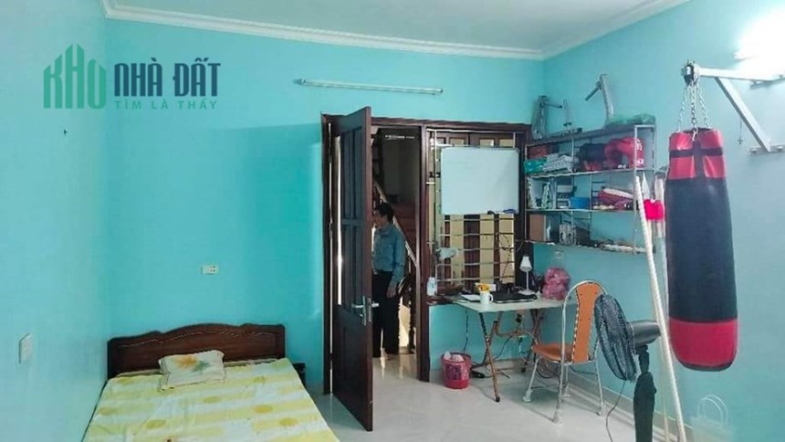 BÁN NHÀ dân xây mặt ngõ thông GIÁP BÁT, KIM ĐỒNG DT 36m × 5 Tầng. Giá Rẻ nhất KV