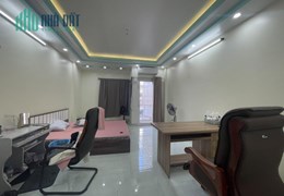 Bán nhà tuyến 2 Nguyễn Văn Hới, 101m 3 tầng độc lập sân cổng, GIÁ 4.7 tỉ