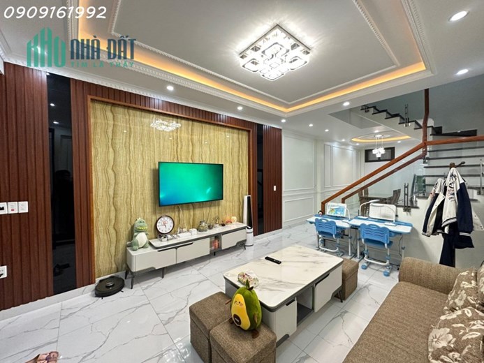 Nhà 4 tầng mới sân cổng 70m2 ô tô vào nhà tại Miếu Hai Xã quá r.ẻ