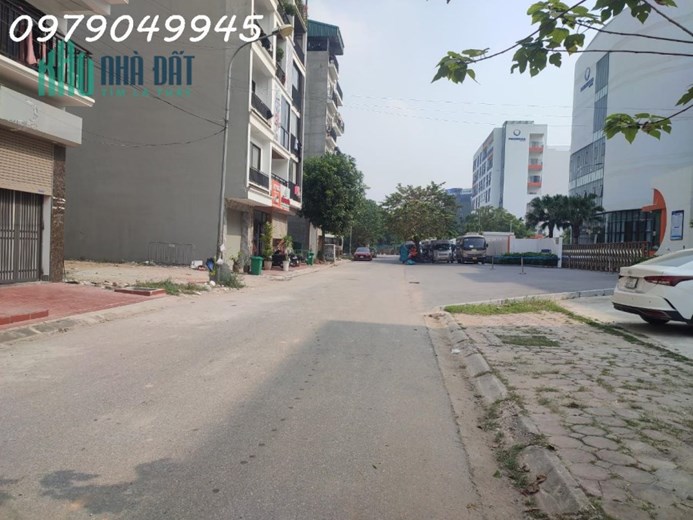 Bán đất Phân Lô đấu giá Trịnh Văn Bô - Phương Canh 72m2, lô góc, ô tô tránh, 9.9 tỷ