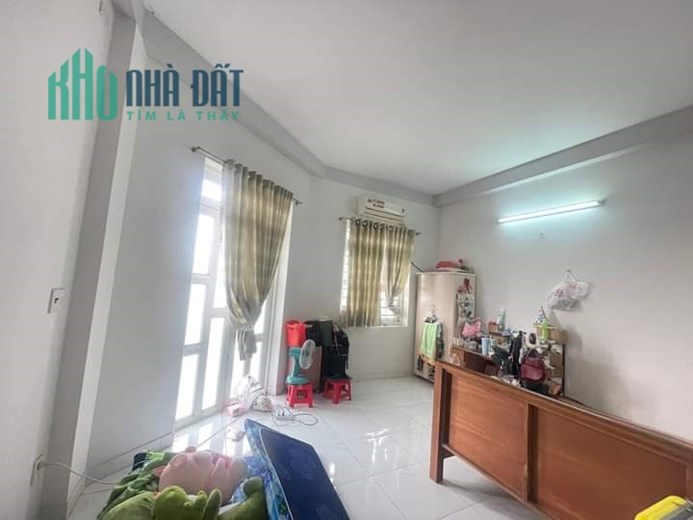 Bán nhà 4 tầng 90m2 HXH đường Tỉnh Lộ 10 Bình Trị Đông B, Bình Tân 7.85 tỷ