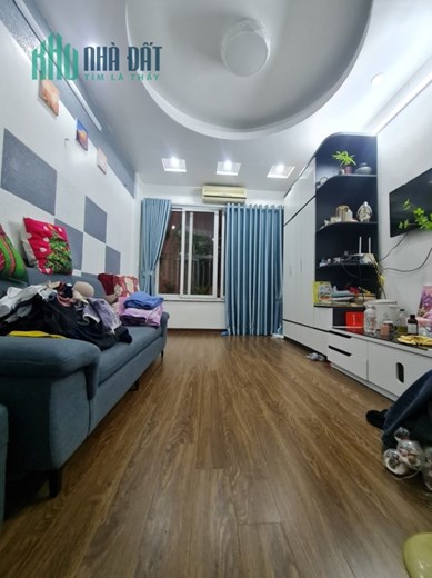 Bán nhà Cự Lộc Thanh Xuân 27m 6 tầng 3 ngủ ngõ nông gần ô tô nhà đẹp ở ngay nỉnh 3 tỷ lh 0975124520