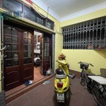 Bán nhà lô góc Nguyễn Trãi 60m 3 tầng 3 mặt thoáng ngõ thông nhỉnh 6  tỷ lh 0975124520