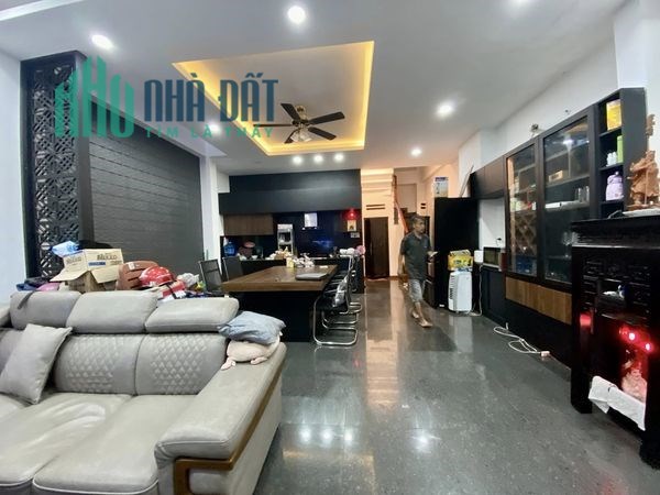 Bán Nhà 4 Tầng Mới Ở Ngay, 70m2, Ngang Bề Thế  5.7m Lê Thúc  Hoạch Tân Phú.