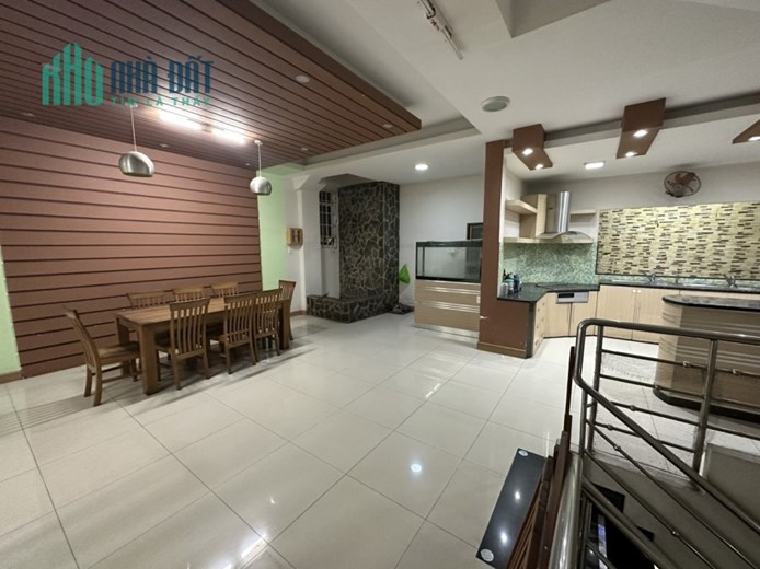 Ngộp Tân Hòa Đông - Quận 6 - 6 x16m2 - 3 tầng  - Hẻm 10m