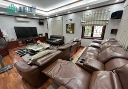 BÁN NHÀ PHÂN LÔ, SÁT PHỐ, THANG MÁY, 2 MẶT Ô TÔ TRÁNH, KINH DOANH VP PHỐ TRUNG YÊN.