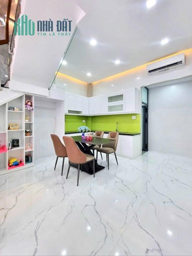 [QUẬN 5] Bán nhà HXH Trần Phú Phường 7 Quận 5 40m2 4 tầng chỉ 7 tỷ