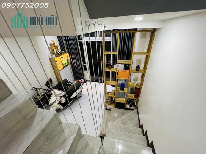 BÁN NHÀ MỚI ĐẸP LINH TÂY - GIÁP PVĐ - 2PN - NHỈNH 3TY