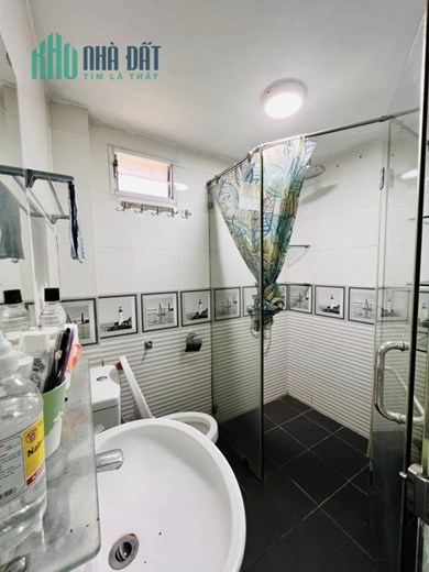 BÁN GẤP KIM NGƯU, NHÀ ĐẸP Ở LUÔN, 2 THOÁNG, NHỈNH 4 TỶ 0901753139