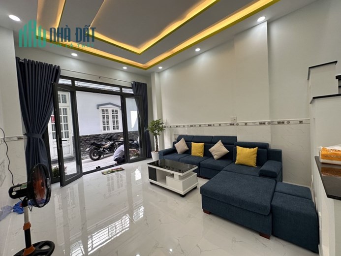 Bán nhà đẹp hẻm oto  Vườn Lài quận Tân Phú 40m2 -2 tầng nhỉnh 4 tỷ TL CC