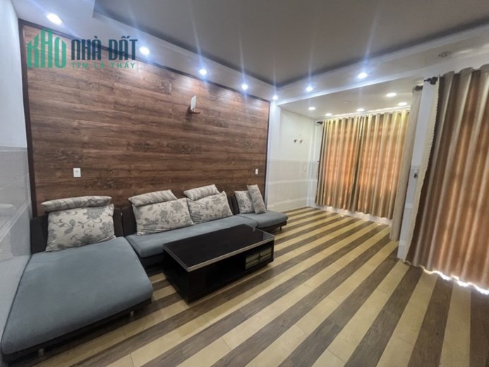 Bán gấp nhà mới xây mặt tiền Nguyễn Ảnh Thủ Q12 5 tầng 4x15 Chỉ 5.8 tỷ
