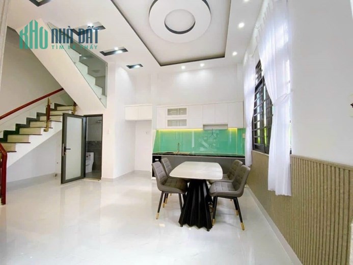 NHÀ BÈ - HẺM NHỰA 6m HUỲNH TẤN PHÁT - NHÀ 3 TẦNG LÔ GÓC - 14x9m - NHỈNH 5 TỶ