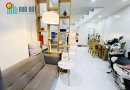 Bán nhà phường Linh Tây - Thủ Đức - nhà đẹp 2 tầng - 2 phòng ngủ - giá 3.5 tỷ.