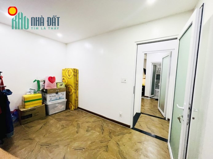 Bán nhà phường Linh Tây - Thủ Đức - nhà đẹp 2 tầng - 2 phòng ngủ - giá 3.5 tỷ.