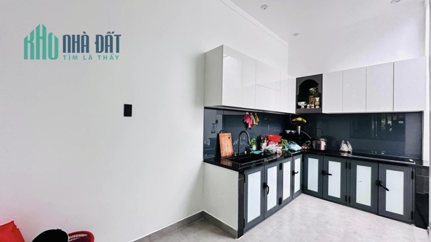 Nhà Bán 350 Lê Đức Thọ 70m2, Hẻm Xe Hơi, Ngang 5, Nhỉn 6 Tỷ