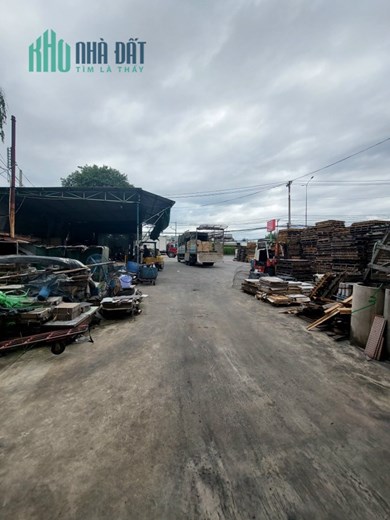 Cho thuê kho bãi 4700m2 mặt đường Ql1A Quận 12