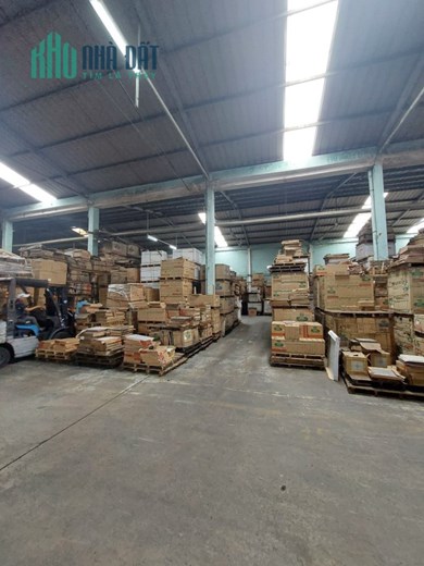 Cho thuê kho bãi 4700m2 mặt đường Ql1A Quận 12