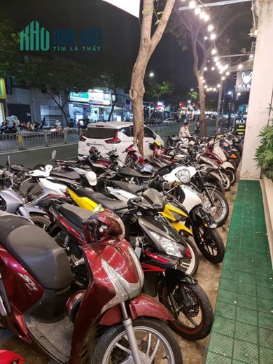 Định Cư Mỹ Bán Gấp Nhà Kênh Tân Hóa, 133m2, Ngang Hơn 8m, Dòng Tiền 60tr, Nhỉnh 23 Tỷ