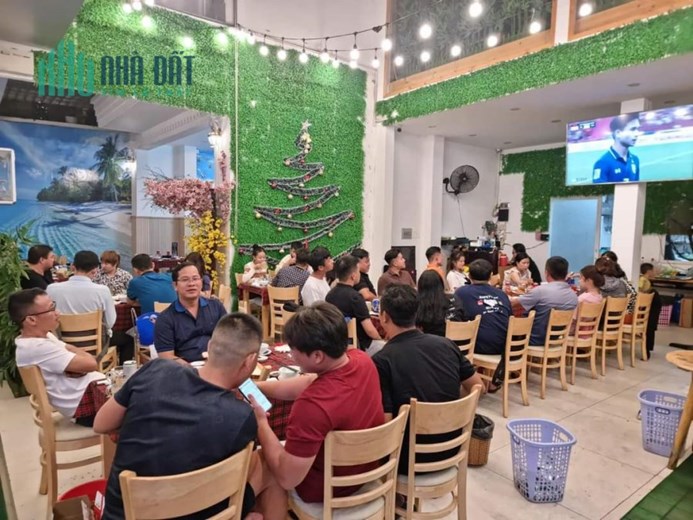 Định Cư Mỹ Bán Gấp Nhà Kênh Tân Hóa, 133m2, Ngang Hơn 8m, Dòng Tiền 60tr, Nhỉnh 23 Tỷ