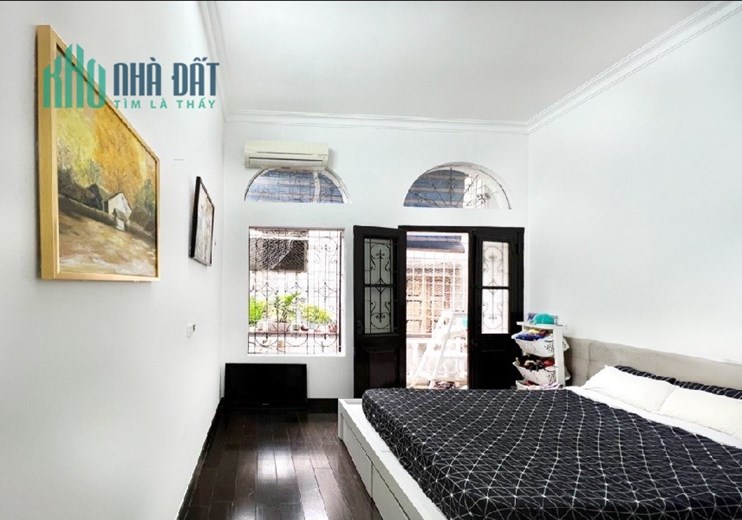 30M ra mặt phố Khâm Thiên,ngõ ba gác tránh nhau,33M x3 tầng,3 ngủ đủ công năng,mặt tiền hoa