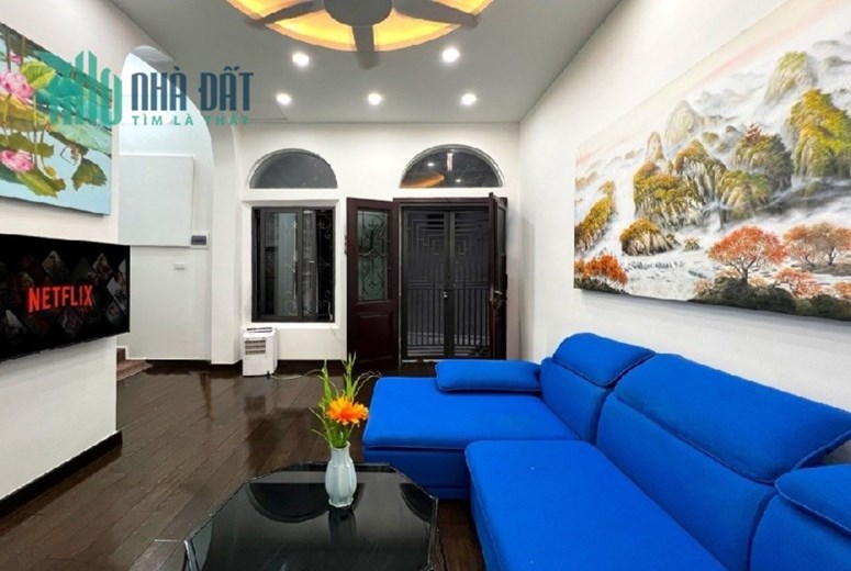 30M ra mặt phố Khâm Thiên,ngõ ba gác tránh nhau,33M x3 tầng,3 ngủ đủ công năng,mặt tiền hoa