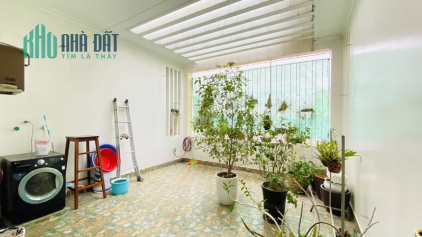 Nhà khu Vip của Hải Phòng vị trí quá đẹp tuyến phố chính Lạch Tray