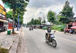 Bán đất diện tích lớn, mặt tiền, đường rộng đẹp sầm uất, có thổ cư, Hóc Môn