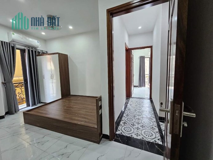 Bán Chung Cư MiNi Phố Minh Khai 8.9 tỷ, 58m2, MT 6m, Lô góc, 15 phòng, HT PCCC