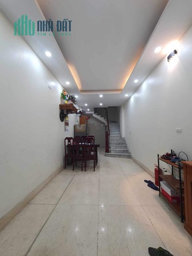TIN NÓNG O9 2628 5559  Bán nhà Nguyễn Trãi 32m², 5 tầng, MT 3.3m, giá 5.2 tỷ Thanh Xuân