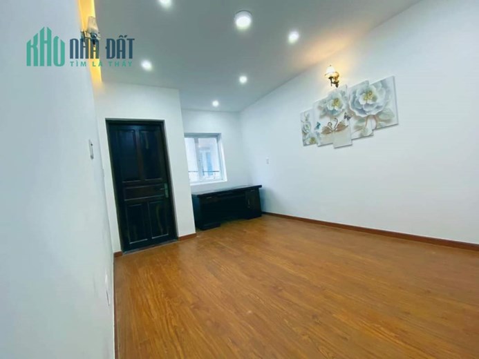 Hẻm Xe Tải 5m Thông Phan Huy Ích, Tiện Kinh Doanh Đa Ngành, Chỉ Hơn 2 Tỷ