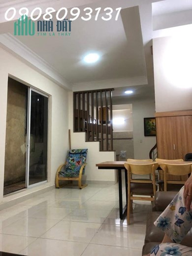 Cần bán gấp Giảm 400tr  !!  Phú Nhuận Đặng Văn Ngữ 50m2 , 3 Tầng , 4PN Chỉ 5 tỷ 6