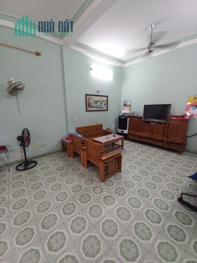 ♪Nhà Trưng Nữ Vương, Ô tô đậu cửa, cách MT 70m, 100m2, 2 tầng sạch sẽ, 4.x tỷ