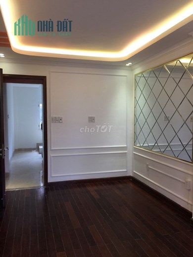 Nhà Đường 3 tháng 2, nội thất cao cấp, 4 tầng 4PN