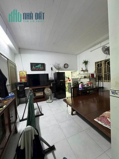 🆘 Quận 12 Thạnh Xuân Bán Nhà Mặt Tiền Kênh C4 10x10 4PN Giá 3,3Tỷ