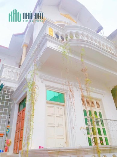 NHÀ CHÍNH CHỦ – Cần Bán Căn Nhà 3 Tầng Xây Theo Kiến Trúc Biệt Thự Tại Bắc Từ Liêm, Hà Nội