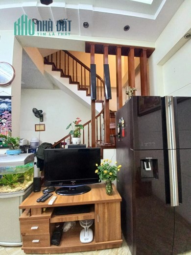 BÁN NHÀ ĐƯỜNG LÁNG, 44M2, GẦN OTO, 5 TẦNG, MẶT TIỀN 5M, 5.05 TỶ.