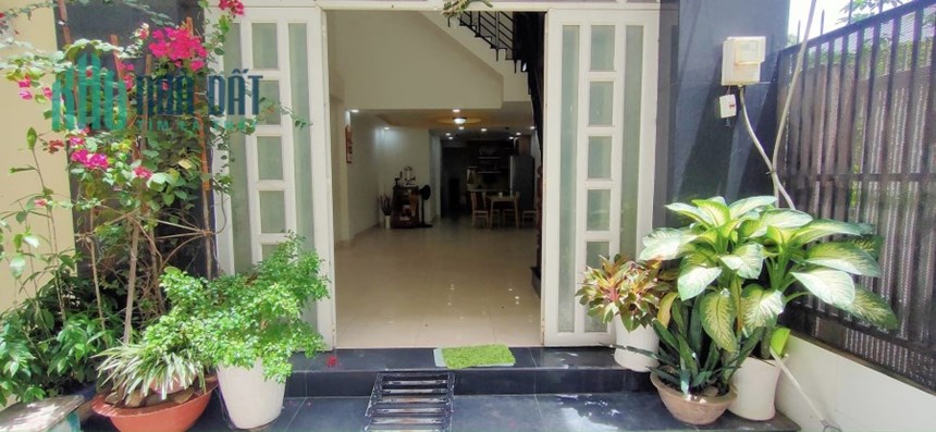 Bán nhà 70m2, 4 tầng, 4pn, Nguyễn Văn Công P3 Gò Vấp, nhỉnh 6 tỷ , sổ hồng