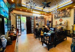 Tôi bán nhà liền kề mặt phố Bạch Thái Bưởi KĐT Văn Quán gần hồ Văn Quán 102m2 chỉ 16.6 tỷ.